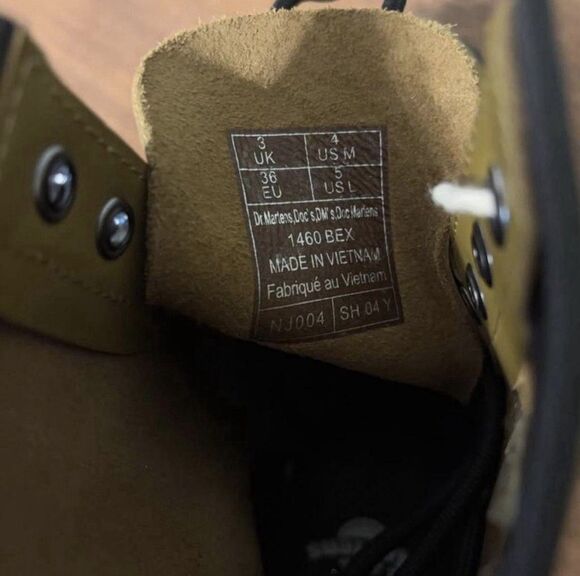 New Dr Martens 1460 BEX Smooth Leather Airwair Boots Men\ display picture 1